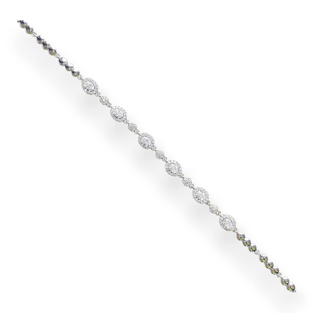 Oval Taşlı Pırlanta Model Bileklik